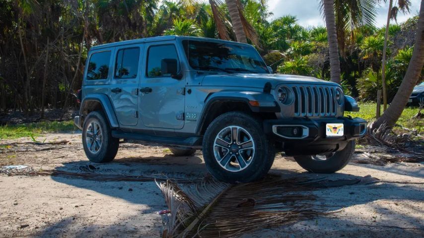 Best Time to Book a Car in Turks & Caicos